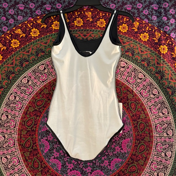 BlackMilk Clothing- The Moonwalker Swim- Size Medium- BNWT. Astronaut Swim - Picture 6 of 6